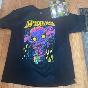 Marvel Childs size extra large black spider-Man T-shirt with matching toy